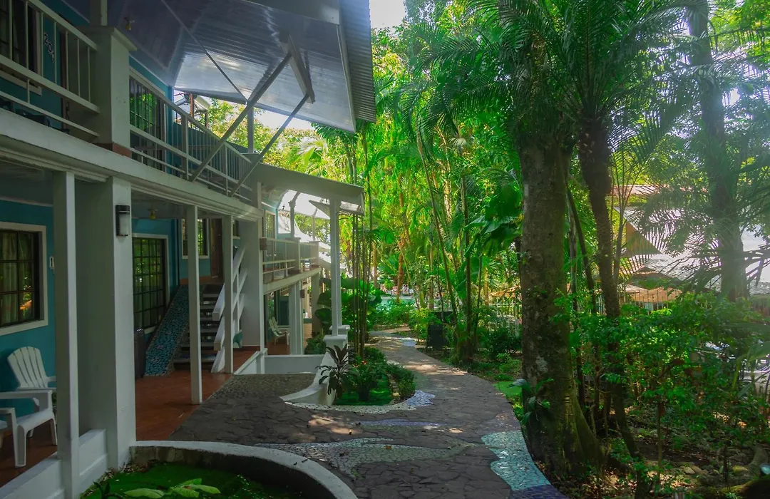 Hotel Verde Mar Direct Beach Access-1